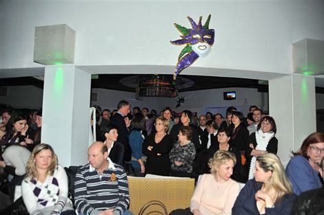 Ingrandisci la foto